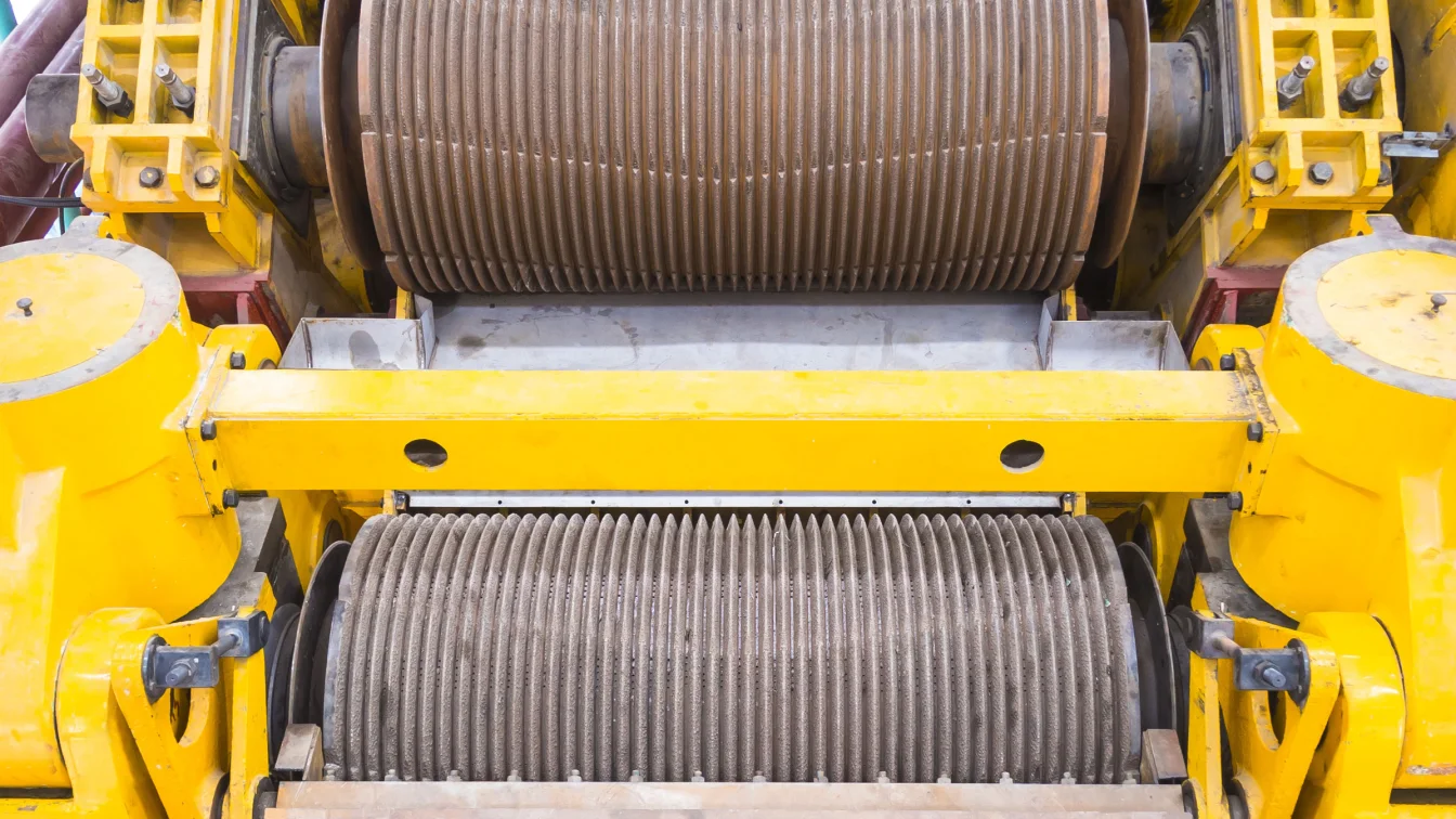 Pressa a rullo: azionamento affidabile SEW-Eurodrive
